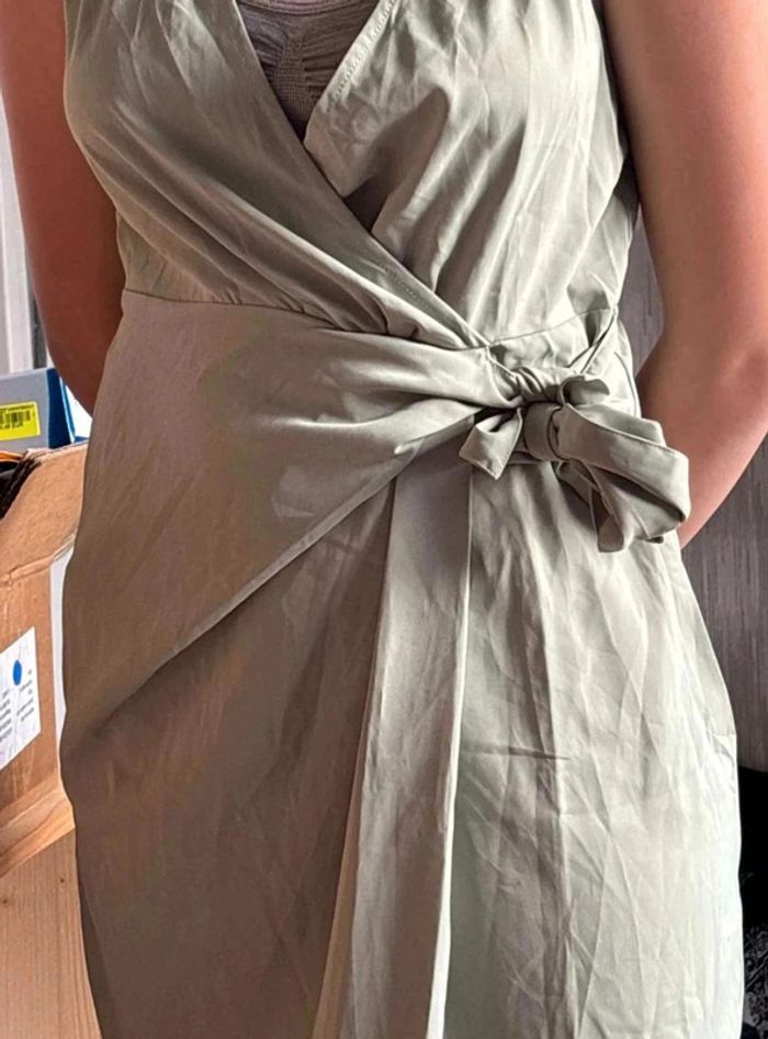 Robe taille 38 - photo numéro 2