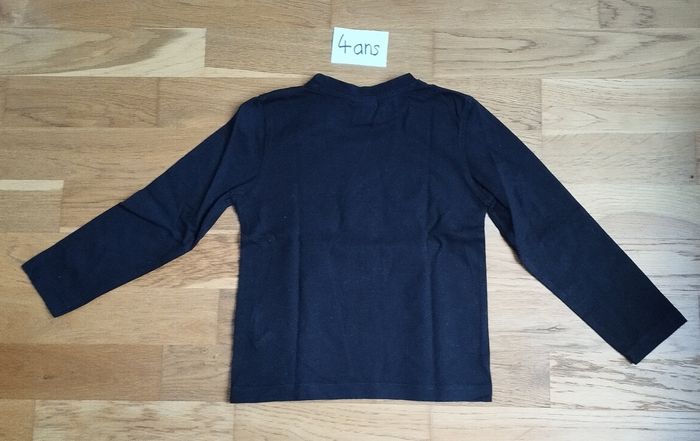 T-shirt garçon 4 ans  Noël - photo numéro 2