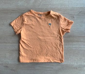 T-shirt orange