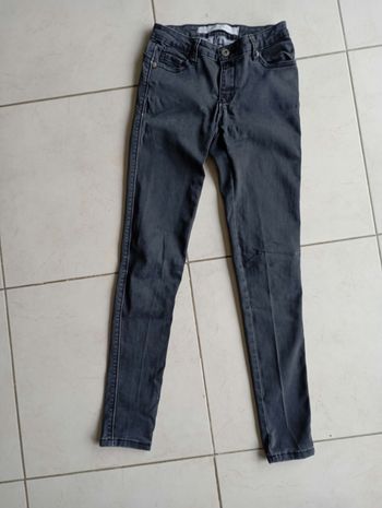 Jean noir Jennifer taille 36