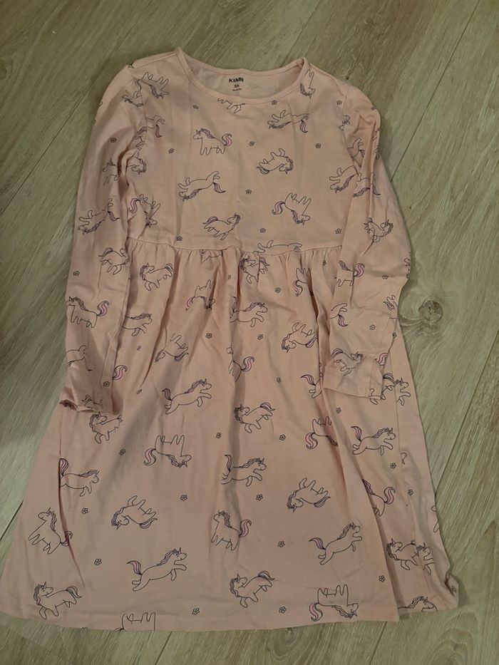 Robe licorne 8 ans - photo numéro 3