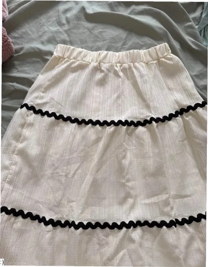 Robe longue beige à nouettes et bords noirs – Style bohème chic – Taille M - photo numéro 4