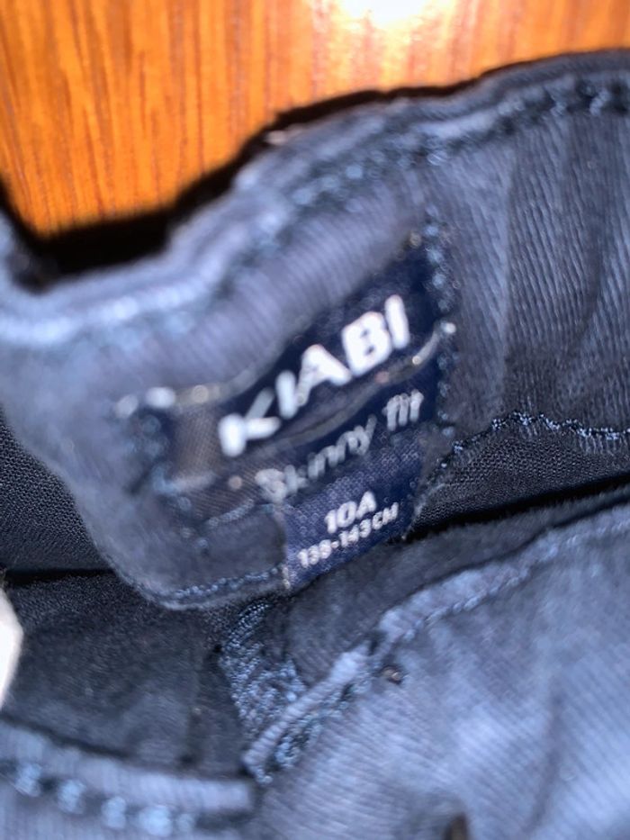 Jeans kiabi taille 10 ans tres bon etat - photo numéro 2