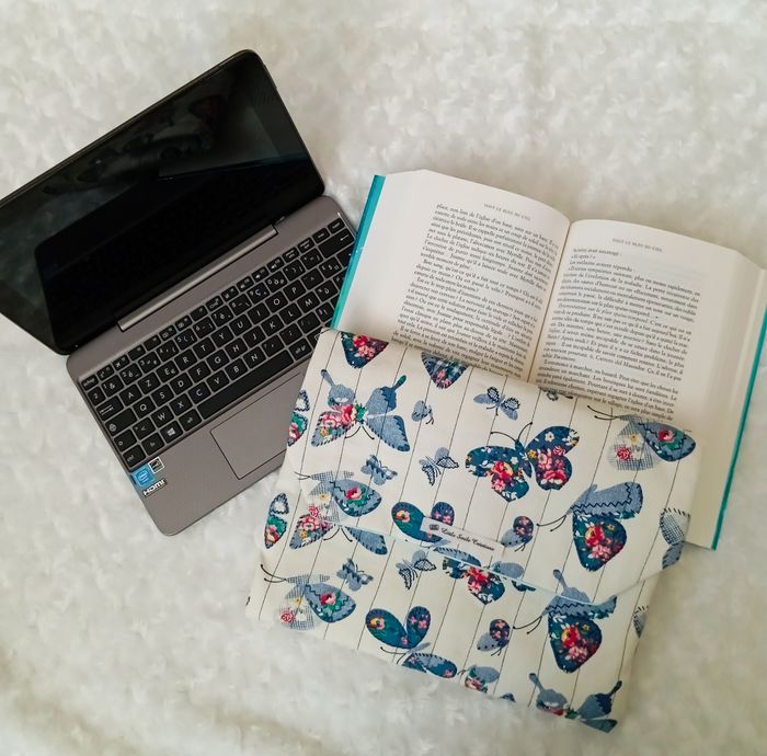 Pochette tablette/livres