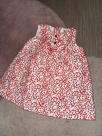 Robe Zara porté une deux fois Max quasi neuve 9/12 mois