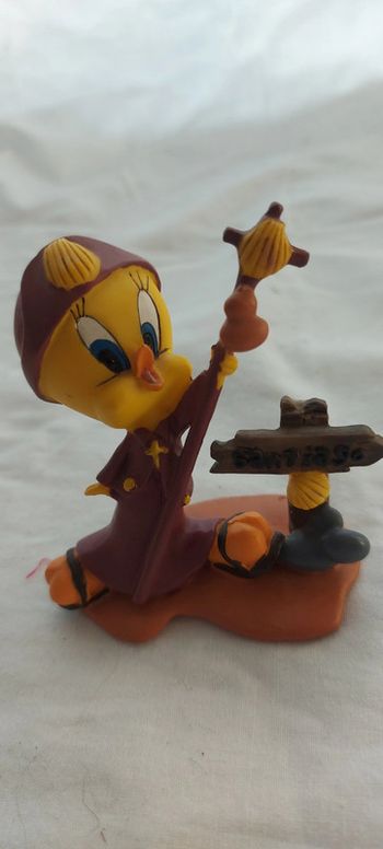Titi figurine