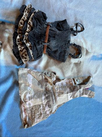 2 jolies petites robes