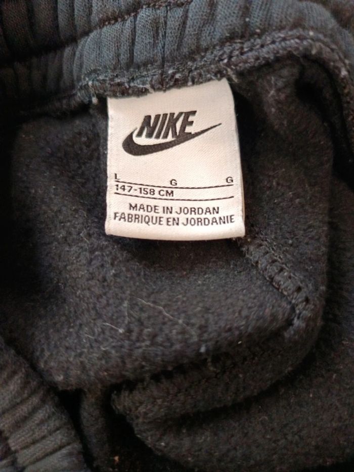 Jogging Nike noir - photo numéro 3