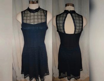Robe dentelle dos nu 40