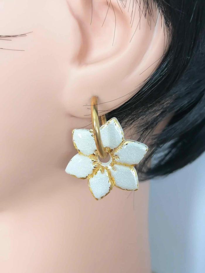 Pampilles fleurs colorées en pâte polymère – Charms interchangeables pour boucles d’oreilles - photo numéro 3