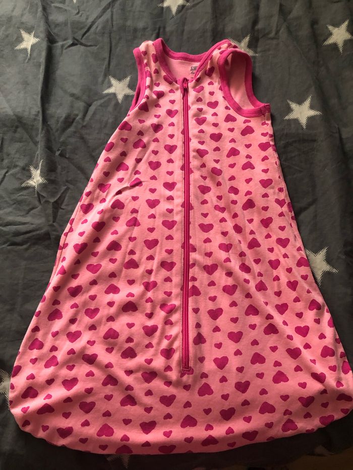 Jolie Gigoteuse d’été neuf taille 0/6 mois confortable bonne qualité