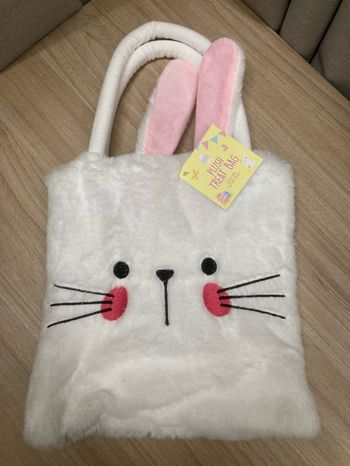 Adorable sac lapin tout doux
