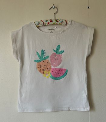 tee-shirt imprimé fruits