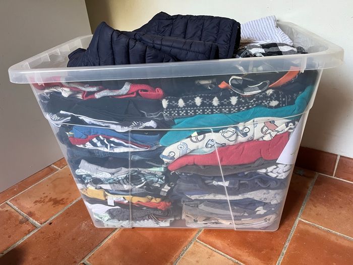 Lot vêtements garçon 2 ans - photo numéro 3