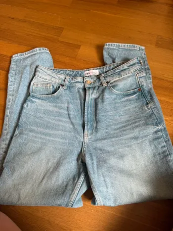 Jean droit Zara