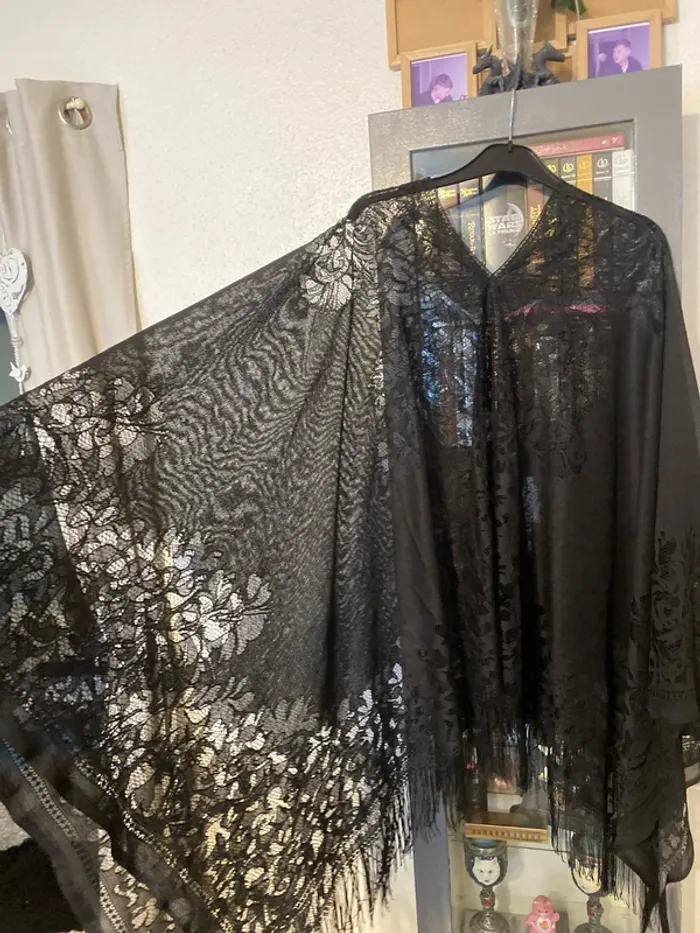 superbe paréo poncho dentelle noir SHEIN grande taille neuf - photo numéro 2