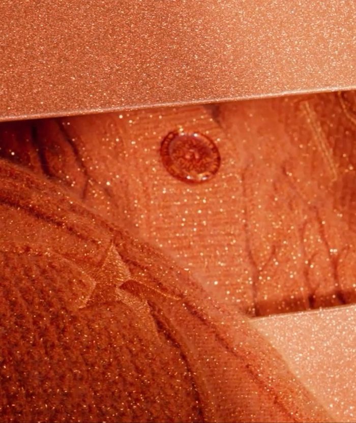 Taylor Swift The Life of a Showgirl Cardigan CD Box - photo numéro 3