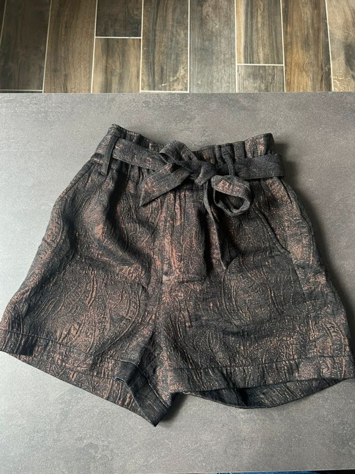 Short brillant marron Bonobo taille 36 - photo numéro 2