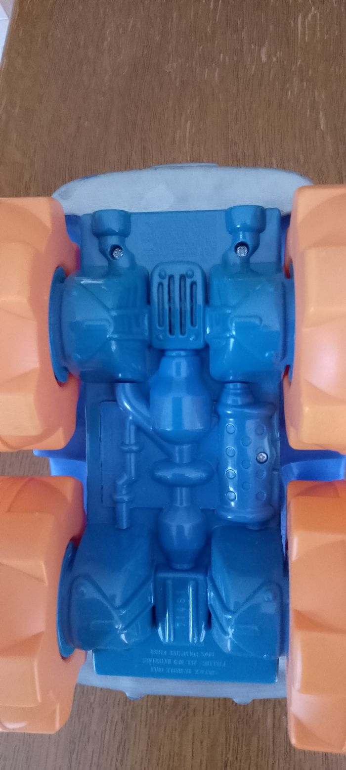 Hasbro  Véhicule Chuck   pick up Playskool  . Vintage 2002 . collector. Fait du bruit. Fonctionne avec des piles non fournies. - photo numéro 6