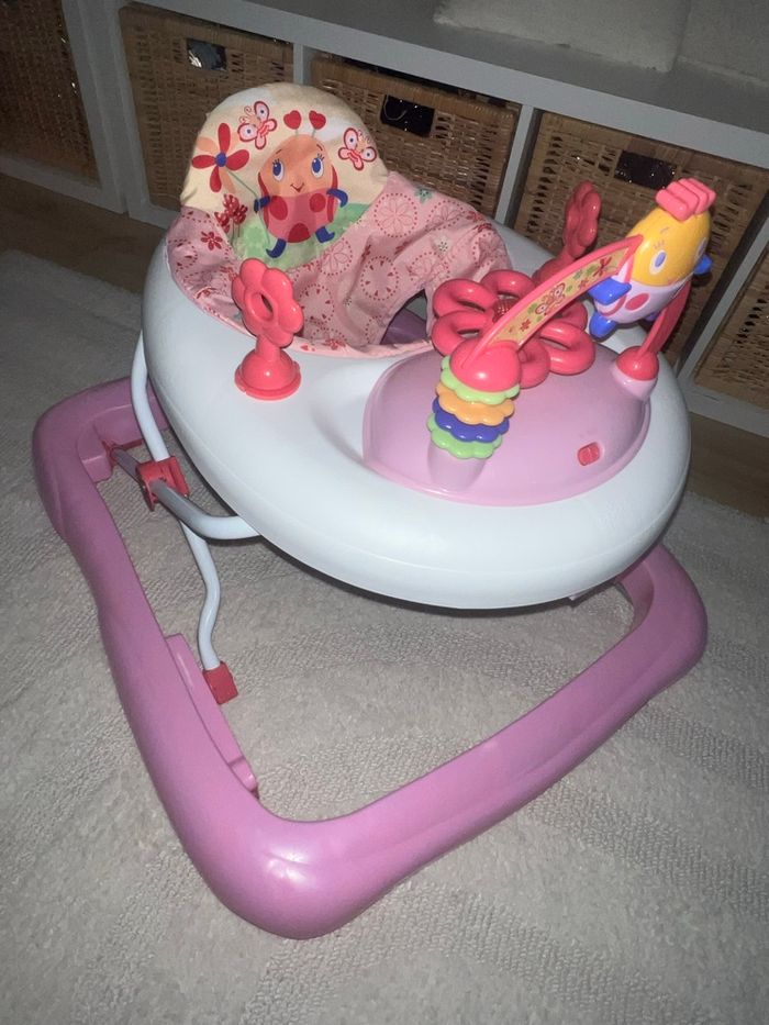 Trotteur bébé fille - photo numéro 3