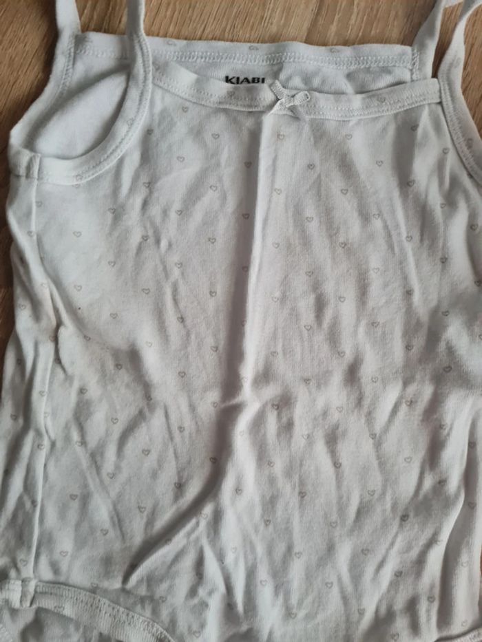 Lot bodies MC 18 mois - photo numéro 2