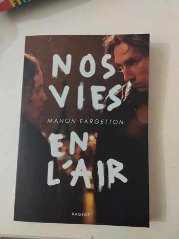 Livre Nos vies en l'air - Manon Fargetton