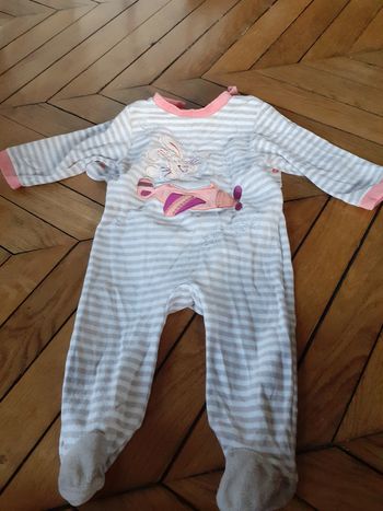 Pyjama tissaia taille 6 mois