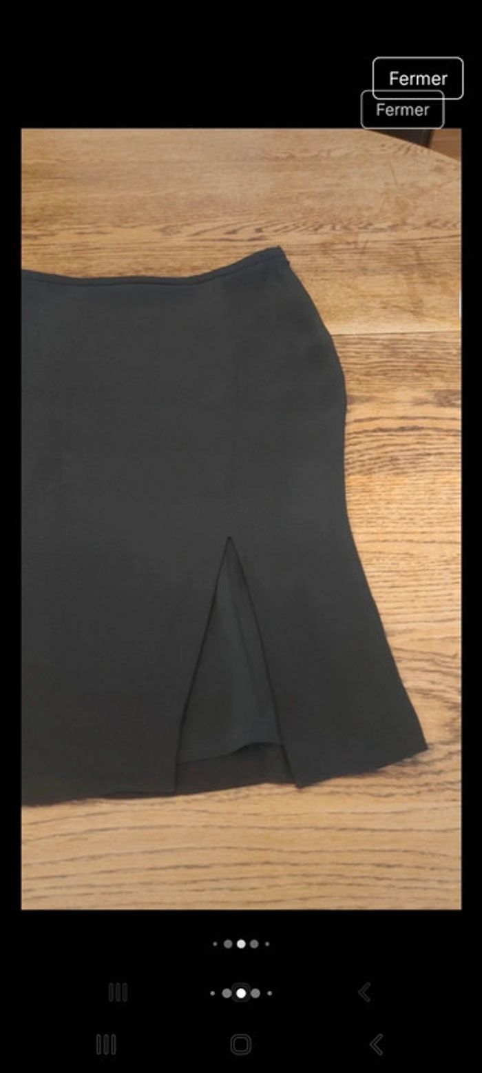 Magnifique Jupe noir Armani Collezioni fr38 it42 - photo numéro 8