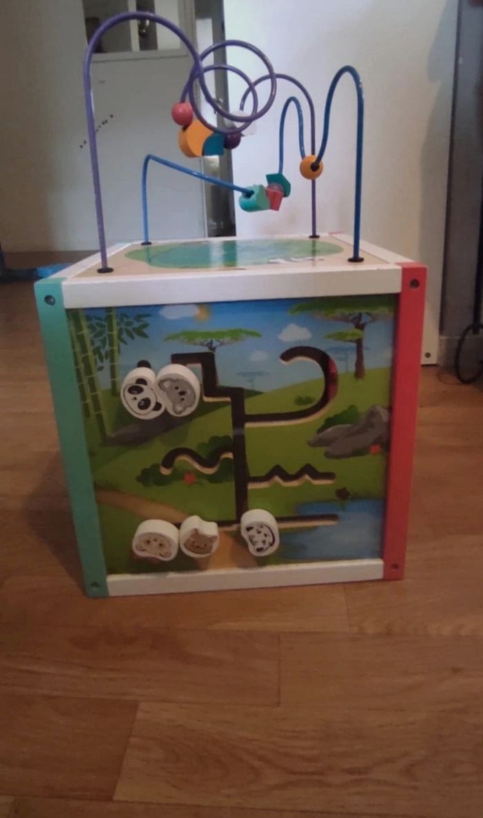 Cube activité en bois - photo numéro 2