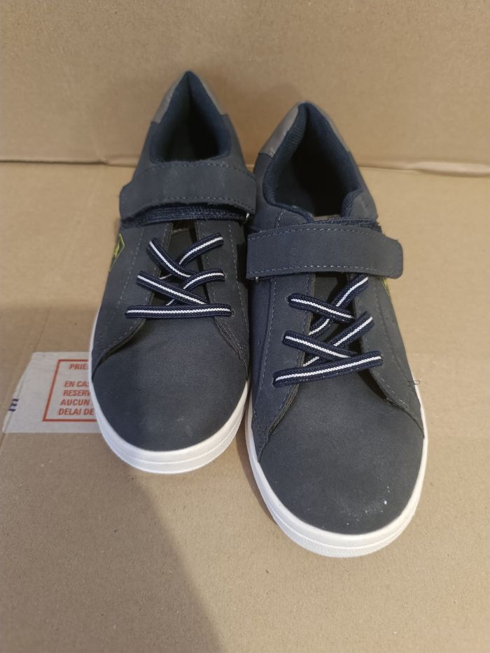 Chaussures taille 33 - photo numéro 2