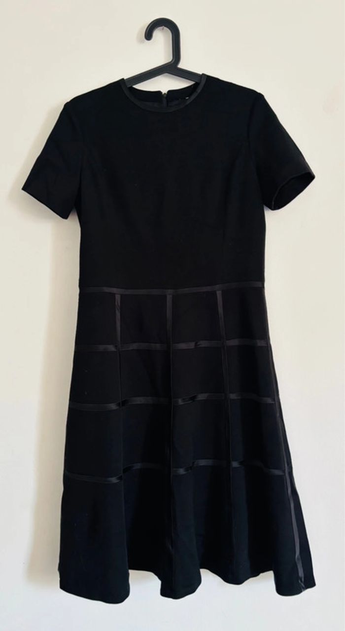 Robe noir