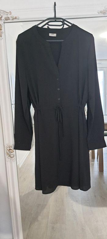 Robe noir only