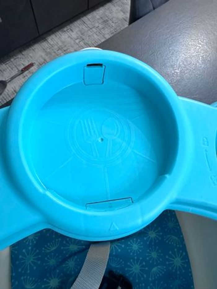 Siège réhausseur bébé - photo numéro 8