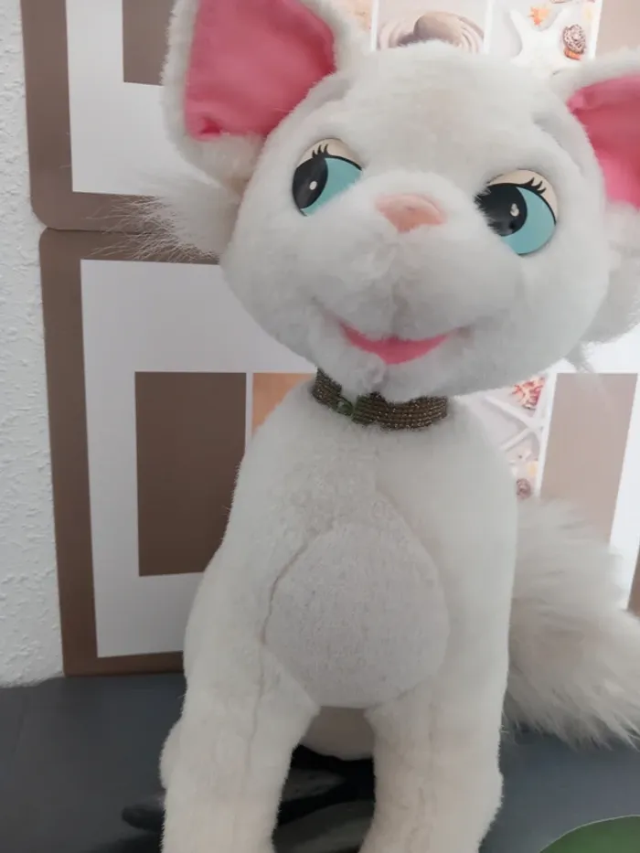 Ensemble de 4 peluches les aristochats Duchesse, Marie, Berlios, et Toulouse - photo numéro 13