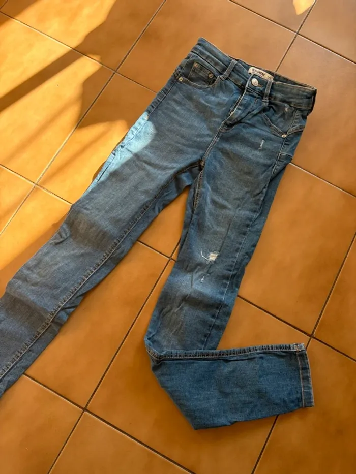 Jean femme 32 - photo numéro 2