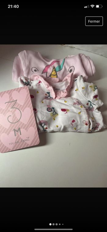 2 pyjamas