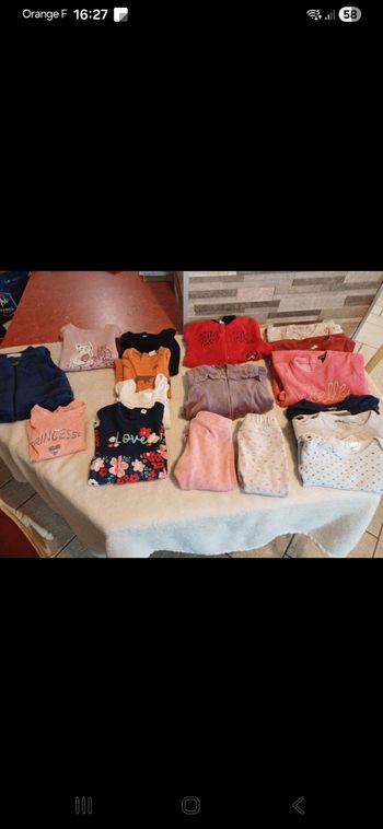 Lot de vêtements fille hiver 6 mois