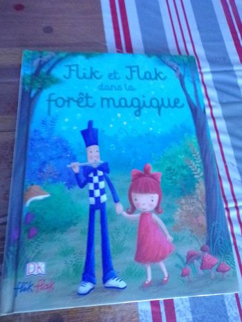 Livre Flik et Flak dans la forét magique