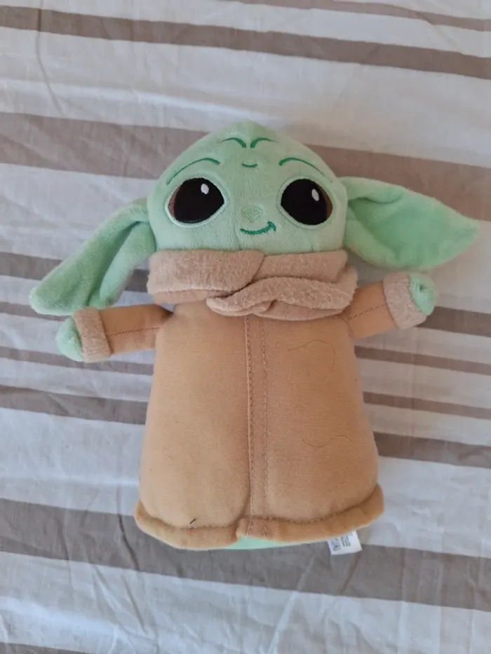 Peluche star wars grogu disney