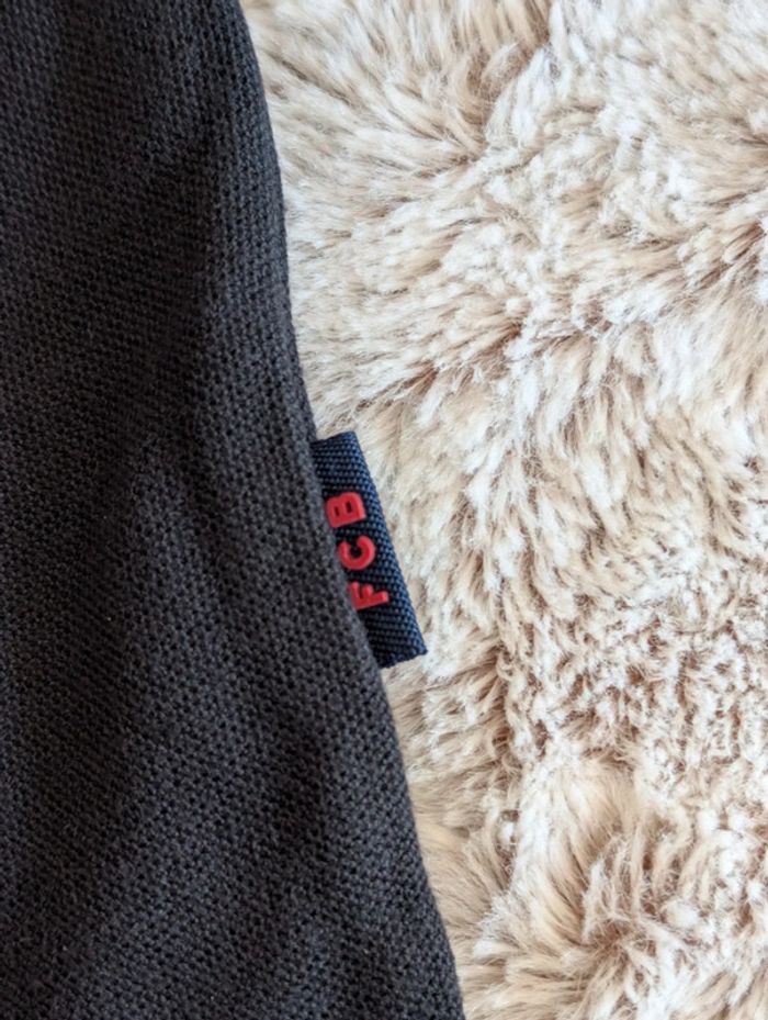 Polo Nike FCB . Taille L - photo numéro 3