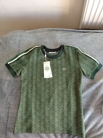 Tee-shirt neuf Lacoste coton vert foncé