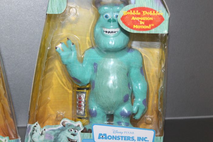 Lot x2 Figurines Monstres et compagnies - photo numéro 3