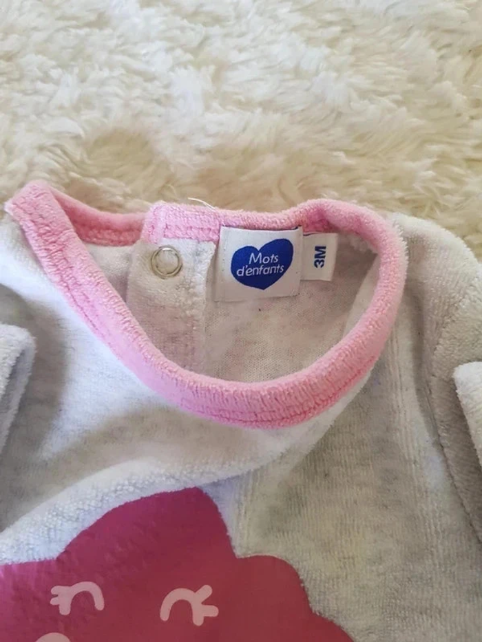 lot de 4 pyjamas mais je vends à l'unité fille 3 mois - photo numéro 4
