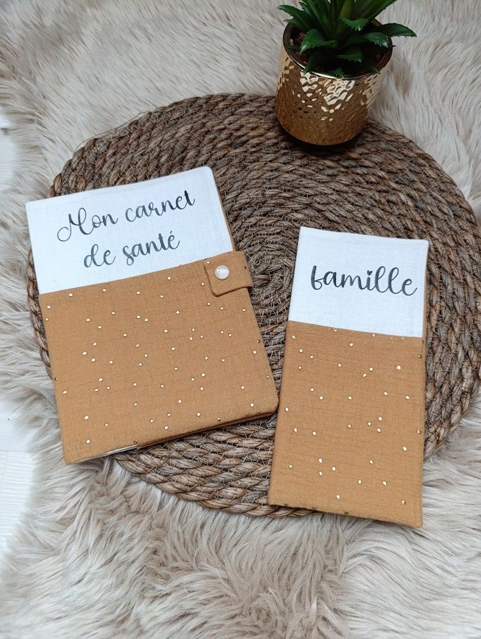 Ensemble Protège carnet de santé/ livret de famille