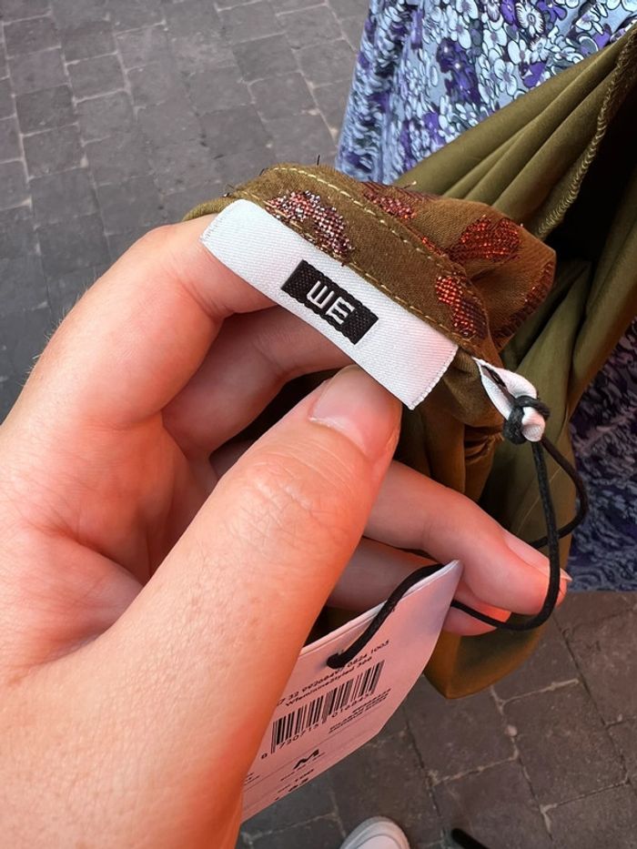 Robe verte et or - photo numéro 8