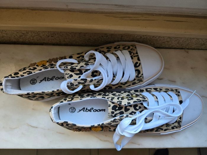 Baskets/Tennis imprimé leopard P38,5/39 neuves - photo numéro 7