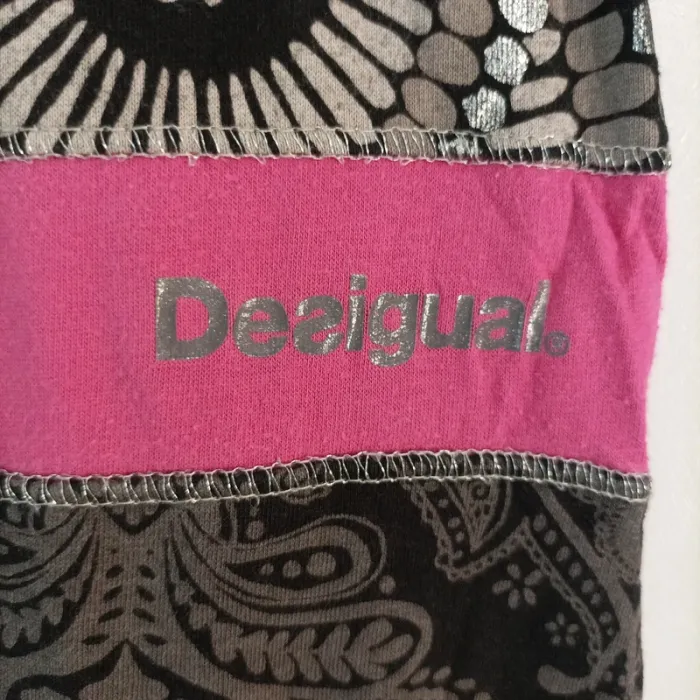 Robe Desigual taille 11/12 ans - photo numéro 5