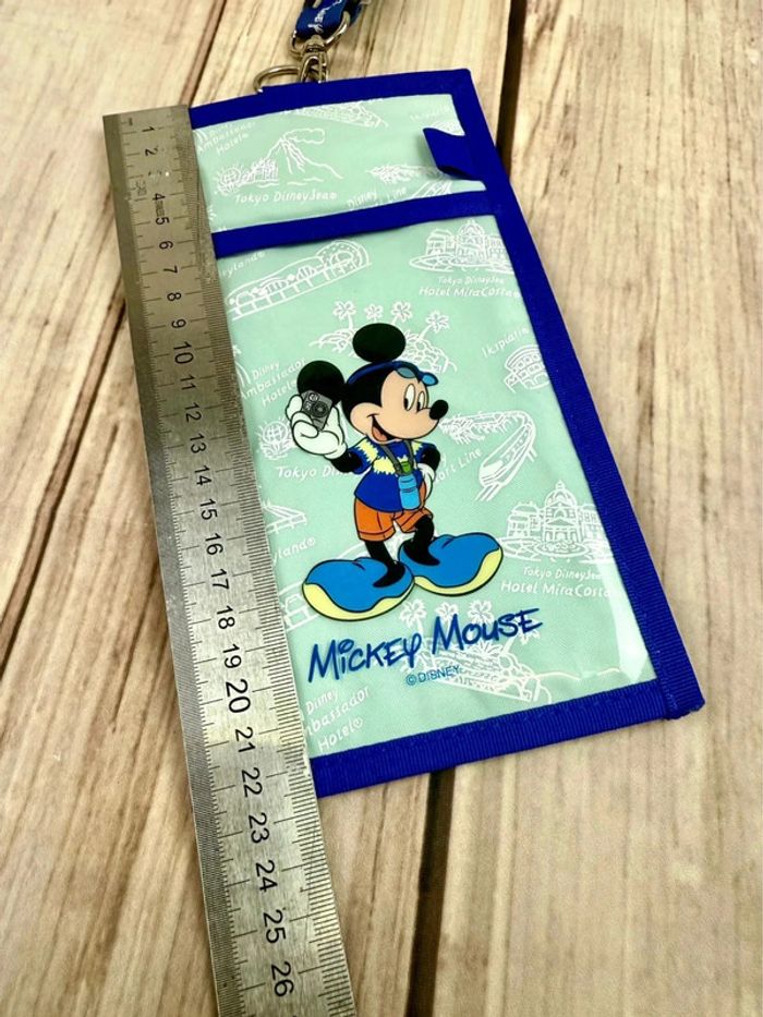 Lanière Disney pochette porte pass Mickey Tokyo Disneyland - photo numéro 9
