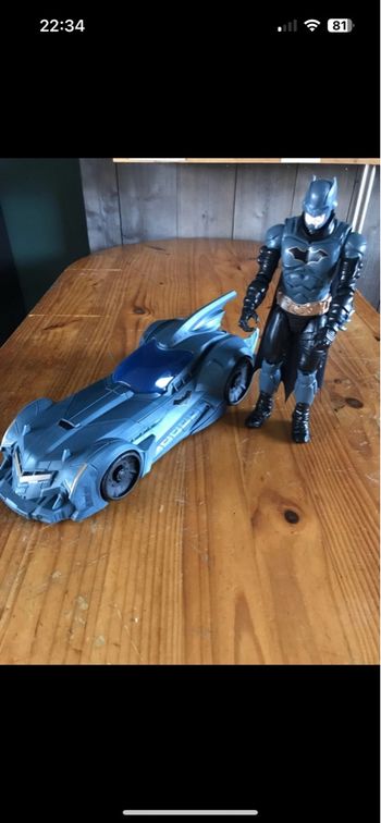 Voiture Batman + personnage
