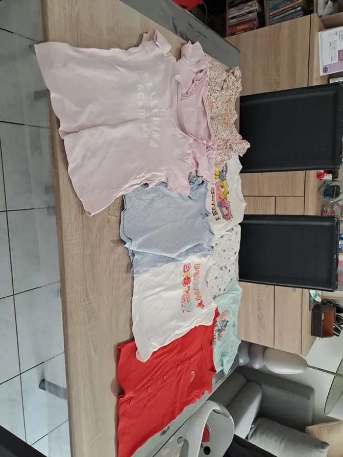 9 tee shirts